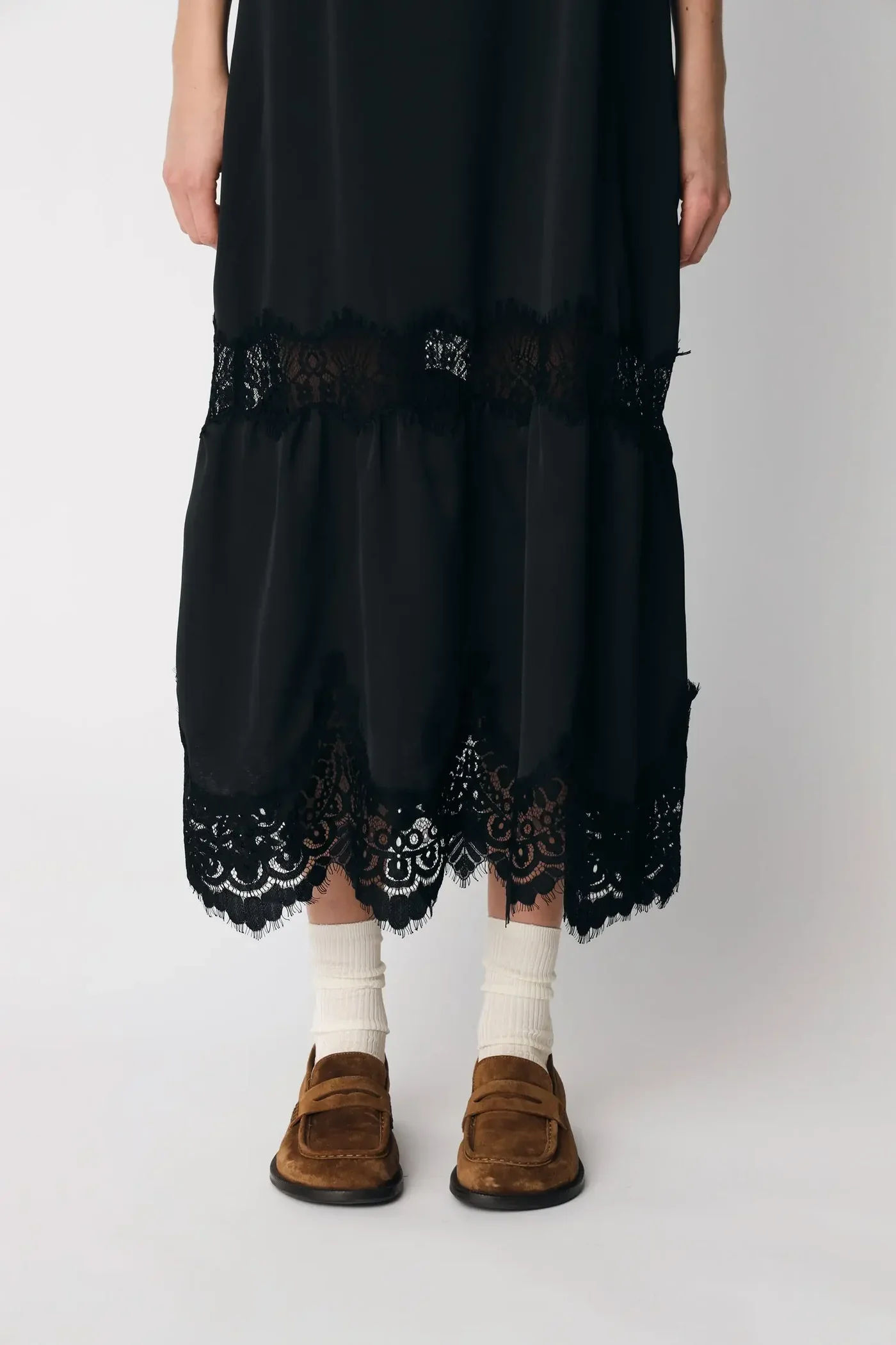 Delicate Lace Slip Dress (Black) - Image 4